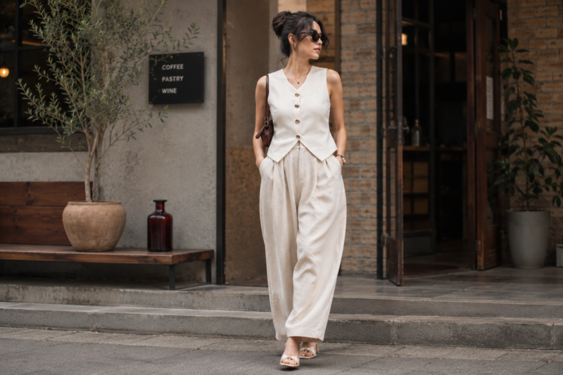Ocean-Button Vest Price
